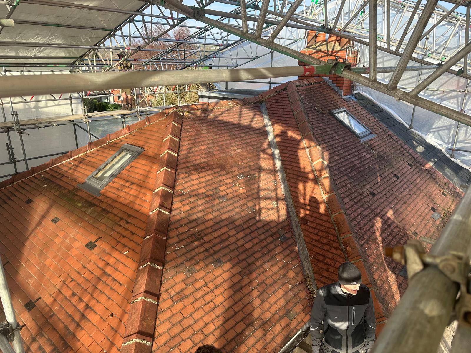 Roofing work and roof construction